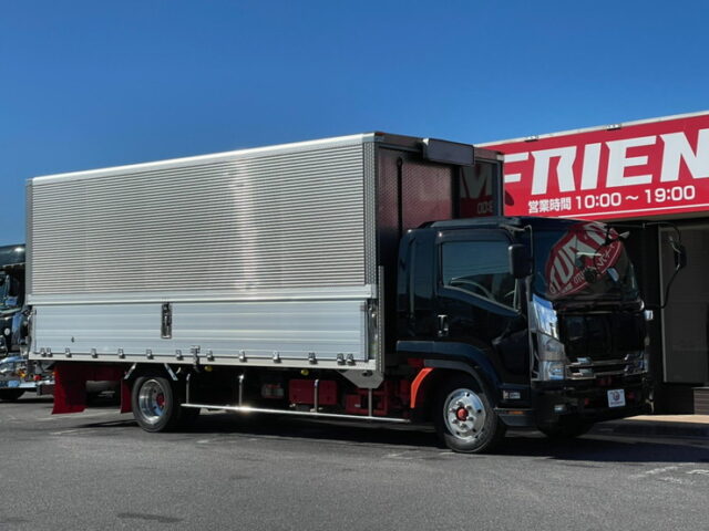 【1083】H30　いすゞ　フォワード　リア門口ステンレス　冷凍ウィング　6200ワイド　240馬力