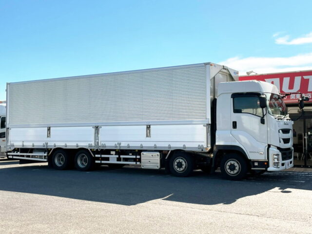 【1141】R1　ギガ　ハイルーフ　ウィング　7速　380馬力　木床　低走行　