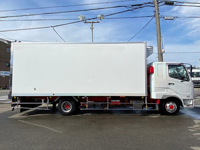 【621】H20　ファイター　エアサス　冷凍バン　横扉