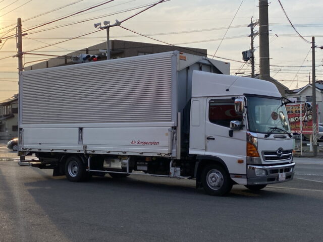 日野　レンジャープロ　ハイルーフ　ウィング　6200ワイド　格納パワーゲート