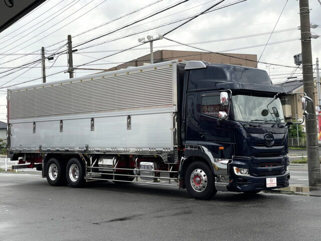 日野　17プロフィア　ハイルーフ　ウィング　造りボデー　1M10アオリ　内装生地張り