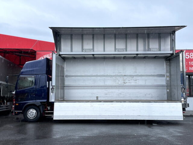 日野　17レンジャー　ハイルーフ　ウィング　ステンレス多数　6200ワイド　240馬力