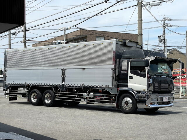 いすゞ　ギガ　ハイルーフ　ウィング　造りボディ　1Mアオリ　ステンレス多数