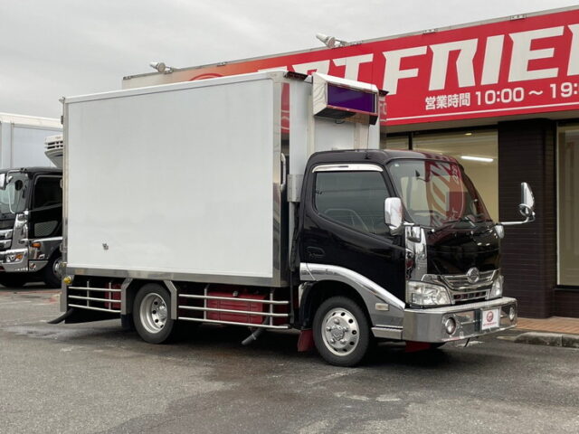 日野　デュトロ　冷凍バン　横扉　オバＱバンパー　ステンレス多数　キーストン