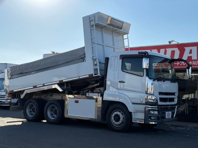 スーパーグレート　ダンプ　5300×2300　ステンレス多数