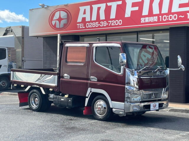 三菱ふそう:キャンター:Wキャブ:5MT:110馬力:6人乗り