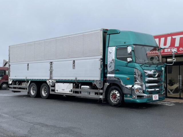 日野：17プロフィア：冷凍ウィング：7MT：リア門口ステンレス：サイドバンパーステンレス：ステンレス架装多数：メッキパーツ多数