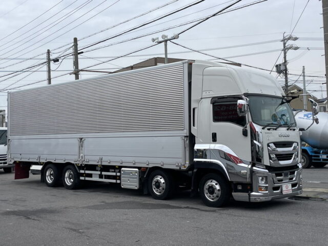 いすゞ：ギガ：ハイルーフ：ウィング：メッキ多数：アルミホイール：スムーサー