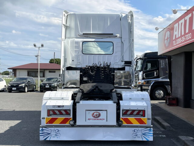 日野：プロフィア：トレーラーヘッド：ハイルーフ：ルーフバー：パイプバンパー：アルミホイール