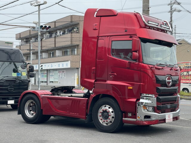 日野：17プロフィア：ハイルーフ：トレーラーヘッド：架装多数：E13Cエンジン：450馬力