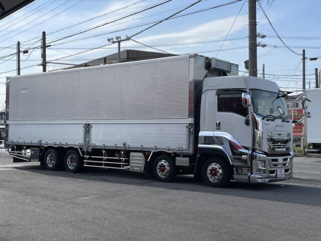 いすゞ：ギガ：ハイルーフ：ウィング：アルミホイール：スムーサー：木床