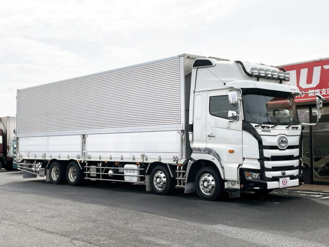 日野：17プロフィア：アルミウィング：ハイルーフ：7MT：リア門口ステンレス：アルミホイール：フロントバイザー ステンレス多数