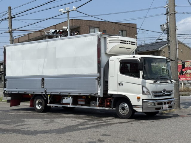 日野：レンジャープロ：冷凍ウィング：6200ワイド：ステンレス床：アルミホイール