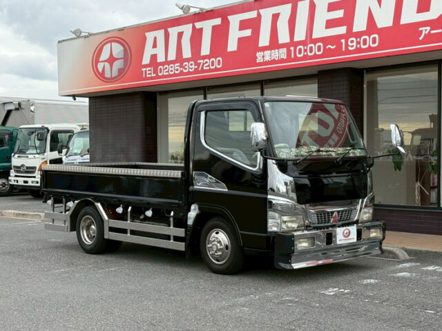 キャンター：平ボデー：前出しバンパー：ステンレスサイドバンパー：マニュアル