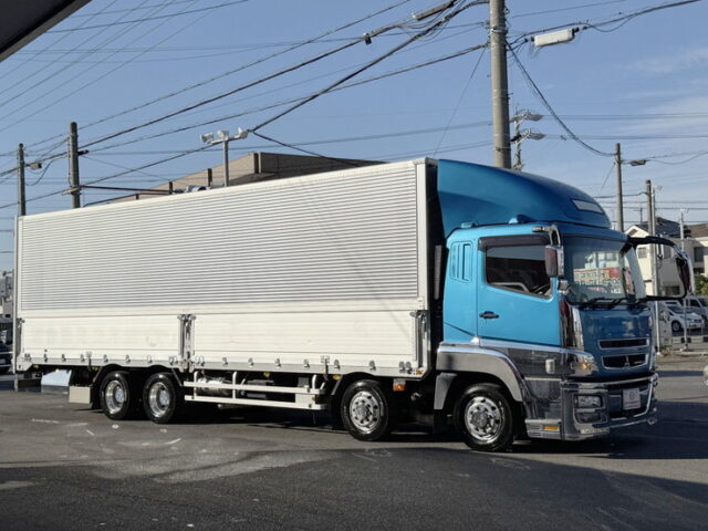 スーパーグレート：ウィング：メッキ多数：アルミホイール：ステンレス床：7速MT