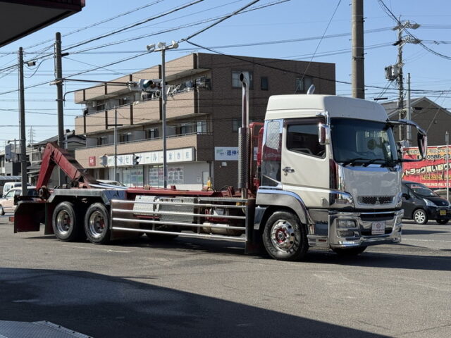 スーパーグレート：ハイルーフ：アームロール：40立米：架装多数：煙突マフラー(ダミー)