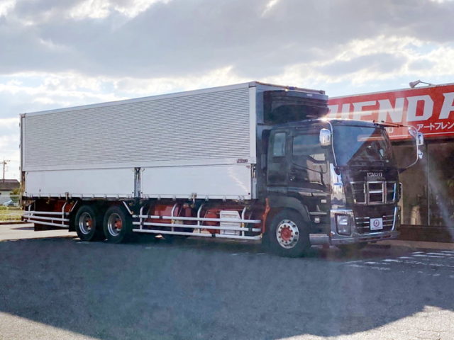 【697】H26　ギガ　冷凍ウィング　7速　木床