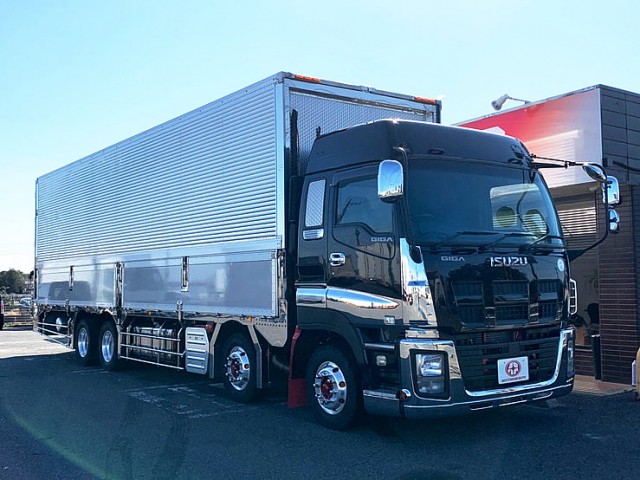 【582】いすゞ　ギガ　冷凍ウィング　総輪エアサス　サブエンジン　ジョロダー4列