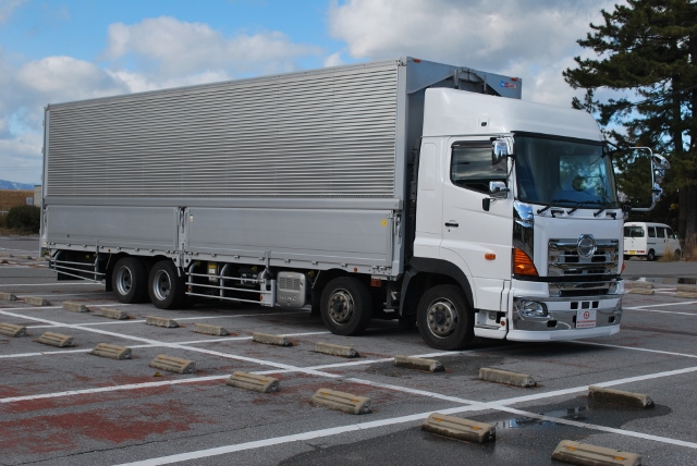 【187】日野グランドプロフィア　低床　アルミウイング　ハイルーフ　7速MT