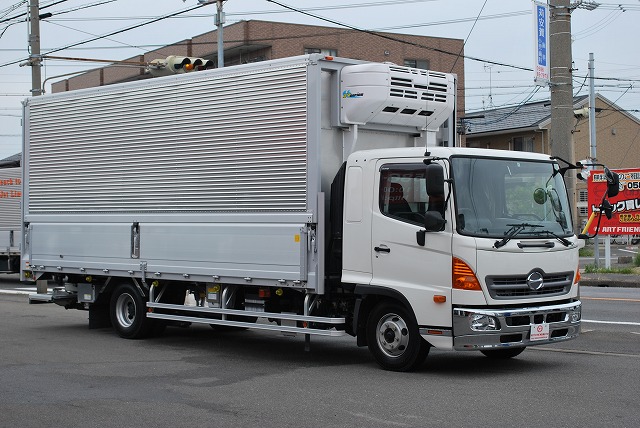 【279】日野レンジャー　ワイド　冷凍ウイング　格納ゲート付　リヤエアサス