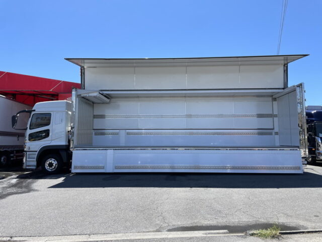 17スーパーグレート　ハイルーフ　冷凍ウィング　未登録未使用　造りボディ　格納ゲート付