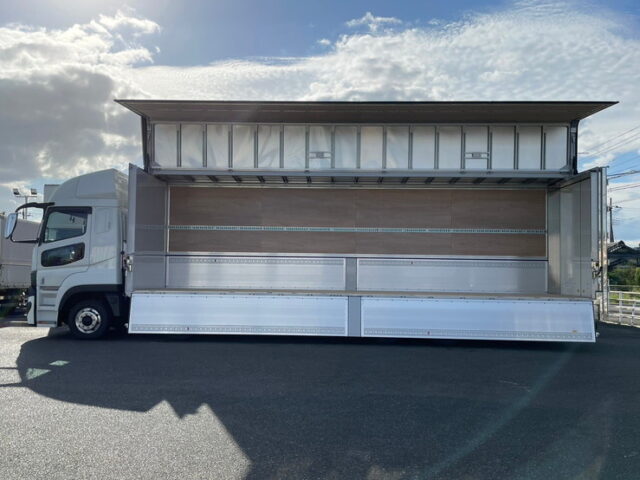 【現行型】スーパーグレートスーパーハイルーフ：ウィング未使用：リア門口ステンレス