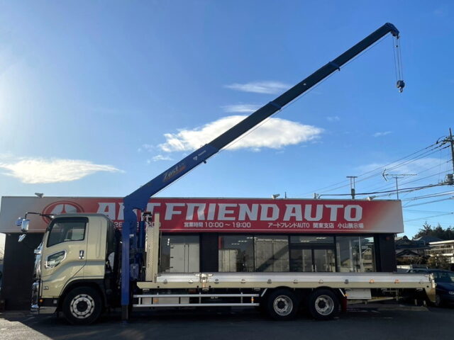 ギガ　平セルフ　4段クレーン　３軸　２デフ　ラジコン付　重機運搬仕様　歩み板付　ハイジャッキ