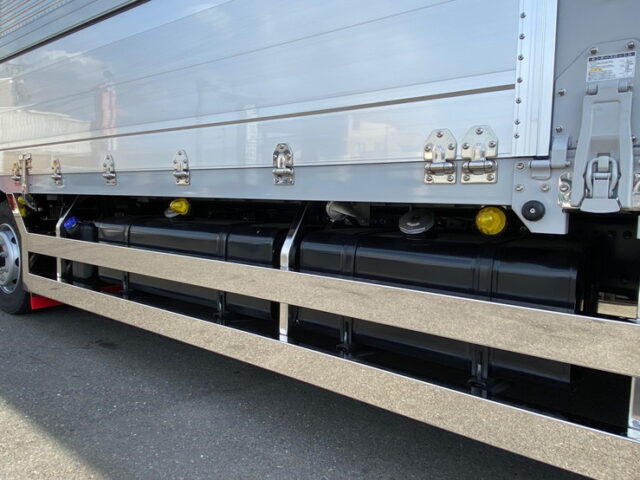 【847】R2　17プロフィア　ウィング　エアサス　門口ステンレス