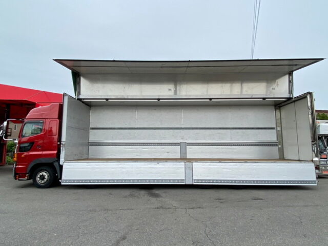 【861】H27　プロフィア　ウィング　門口ステンレス　格納ゲート付