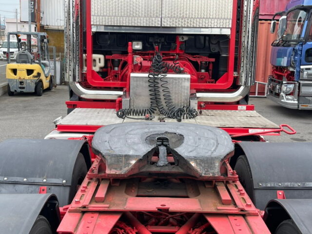 【880】H25　ギガ　煙突マフラー　トレーラーヘッド　ダブル　一軸式カプラ