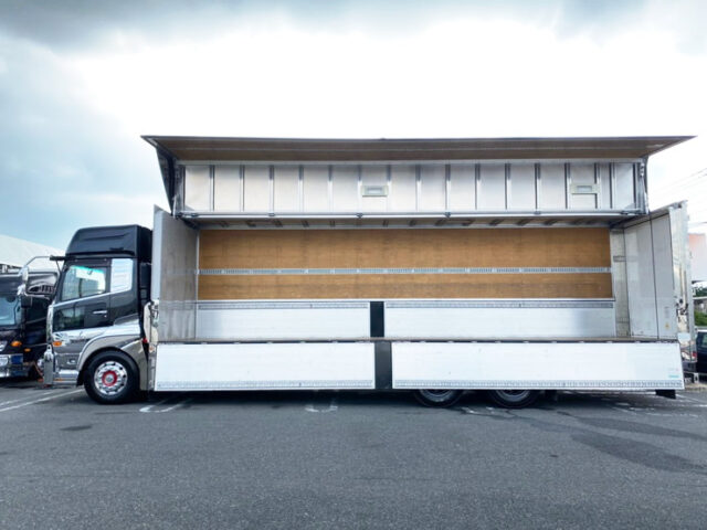 【910】H24　クオン　ハイルーフ　ウィング　室内生地張り　ステンレス多数