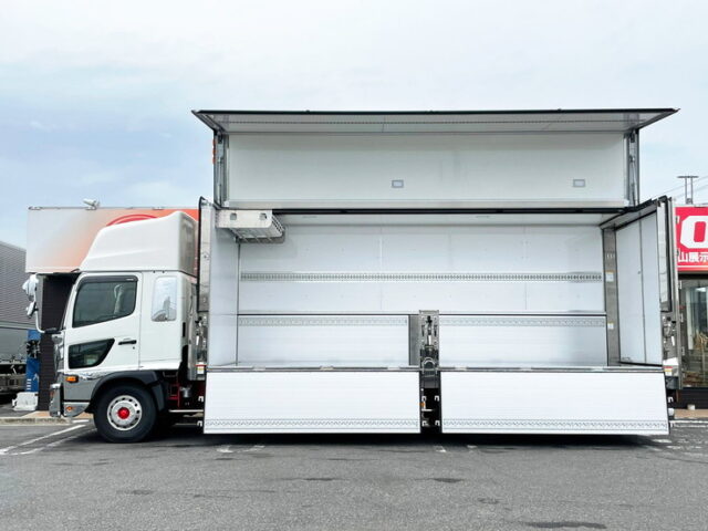 【955】R3　17レンジャー　冷凍ウィング　ワイド　造りボディ　格納ゲート　エアサス　ステンレス床