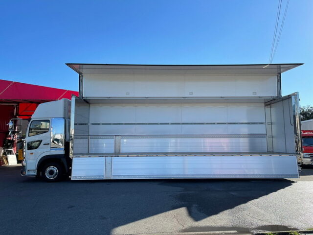 【911】R3　17プロフィア　造りボディ　ウィング　格納ゲート付　7速MT　未使用車