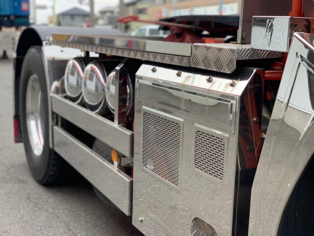 【1022】H27　プロフィア　トレーラーヘッド　ハイルーフ　架装多数　第5輪荷重11,000㎏