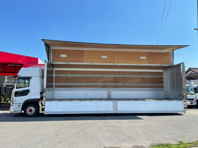 【1180】H30　クオン　ハイルーフ　ウィング　トレクス製ステンレスボデー　390馬力　AT