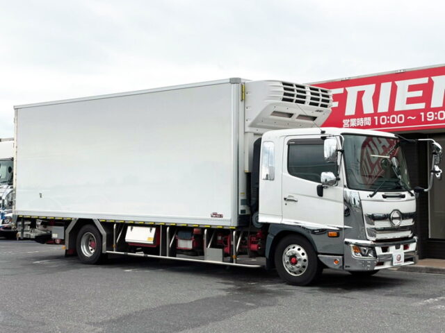 【1244】H30　17レンジャー　冷凍バン　標準幅　キーストン床　格納ゲート　エアサス