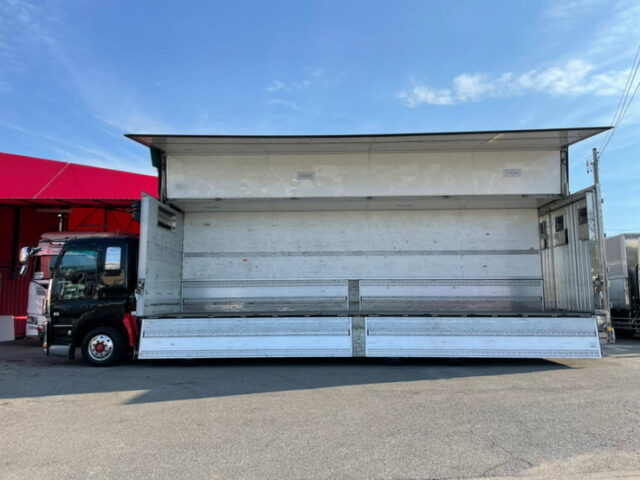 【1257】H23 ギガ 冷凍ウィング ステンレス多数 リア門口ステンレス 格納ゲート付 木床