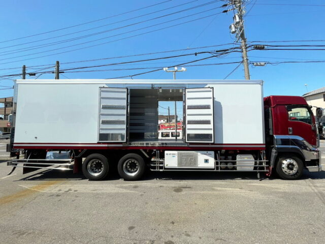 【1426】H28　ギガ　ハイルーフ　冷凍バン　ジョロダー4列　キーストン　サブエンジン　両サイド観音1Mオフセット