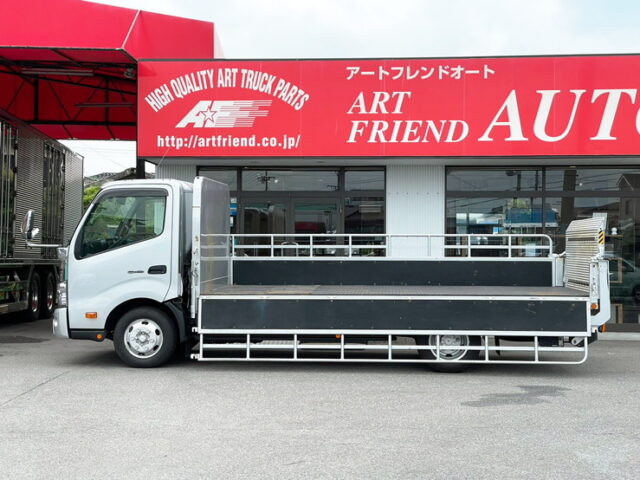 【1440】H28　デュトロ　平ボデー　ワイドロング　パワーゲート付　ハイグレード　180馬力