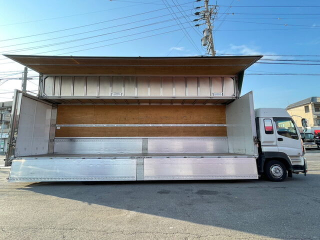 【1480】H27　ギガ　ハイルーフ　ウィング　木床　7速MT　380馬力　リア門口ステンレス