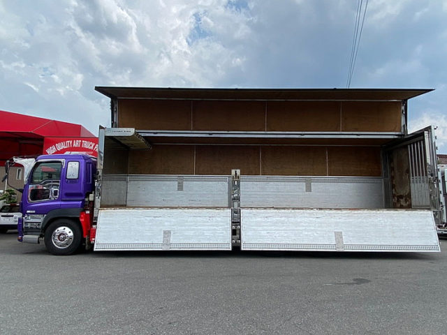 【687】H17　ギガ　冷凍ウィング　造りボディ110アオリ