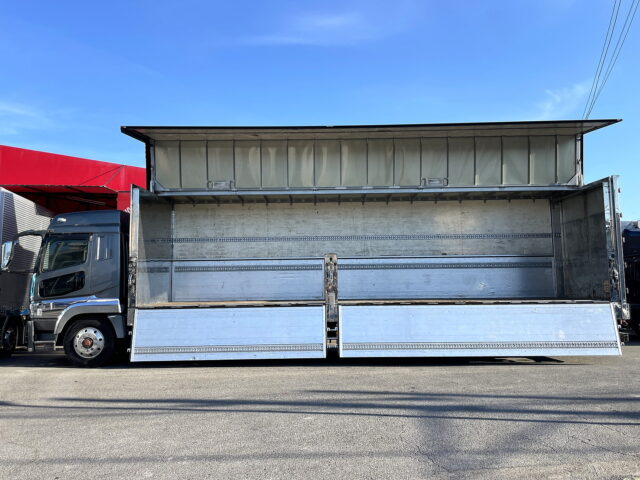スーパーグレート　ハイルーフ　ウィング　ヤマダ造りボデー　国産エンジン　7速MT