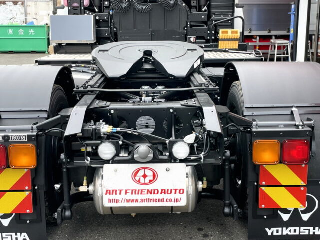 17スーパーグレート　トレーラーヘッド　スライドカプラー　未使用　E尺　460馬力　プレミアムライン