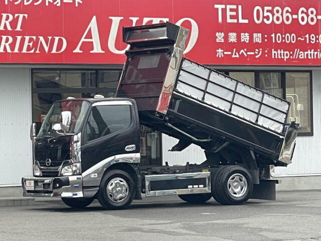 日野　デュトロ　標準幅　10尺　ダンプ　架装多数　エアー式バンパー昇降機　150馬力