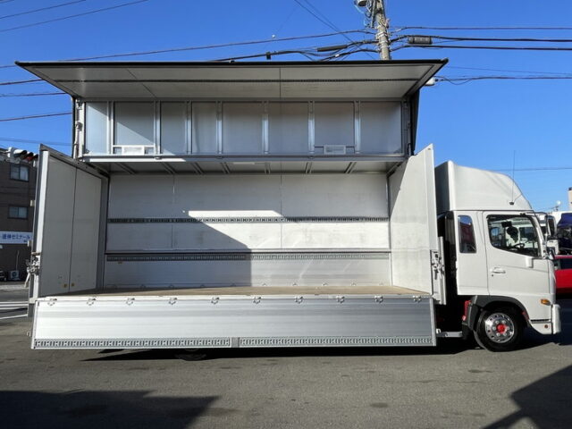 日野　17レンジャー　ハイルーフ　ウィング　6200ワイド　エアサス　240馬力