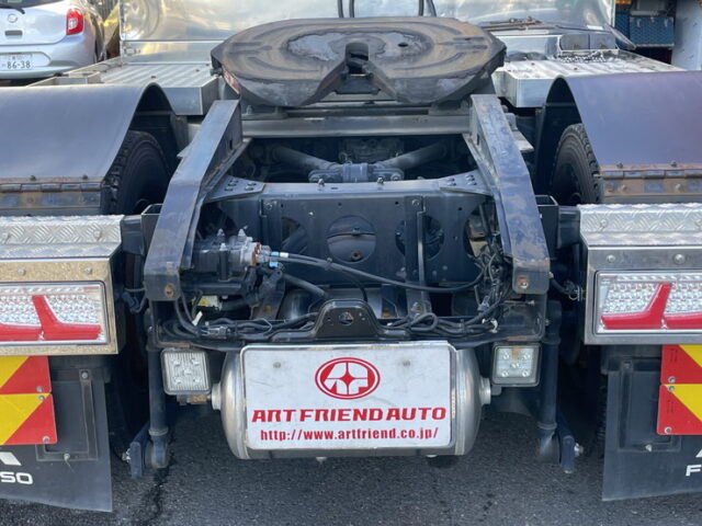 17スーパーグレート　ハイルーフ　トレーラーヘッド　第5輪荷重11.500㎏　アルミホイール