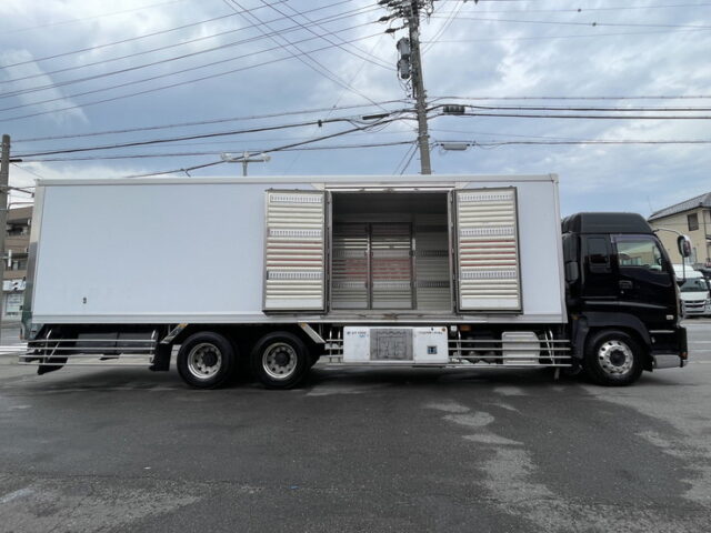 いすゞ　ギガ　ハイルーフ　冷凍バン　サブエンジン　両側観音扉　ステンレス多数