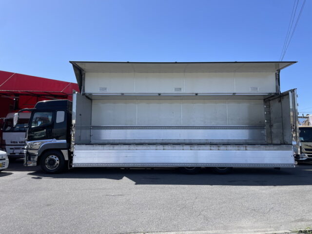 スーパーグレート：ハイルーフ：ウィング：造りボディ：ステンレス多数：420馬力