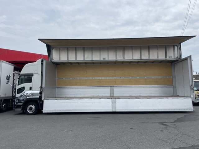 いすゞ：ギガ：ハイルーフ：ウィング：メッキ多数：アルミホイール：スムーサー