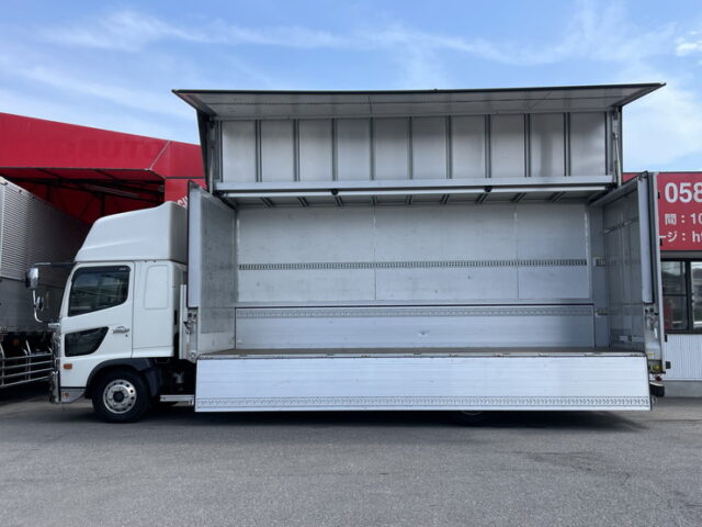 日野：17レンジャー：6200ワイド：エアサス：木床：アルミホイール：240馬力